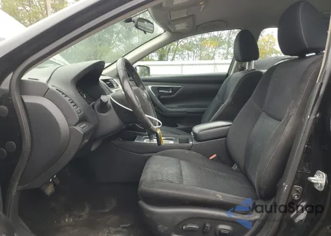 2018 Nissan Altima 2.5 из США, поврежденный, VIN 1N4AL3AP2JC127475